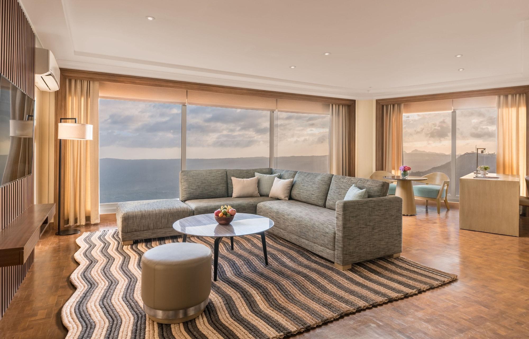 Taal Vista Hotel Tagaytay City Bagian luar foto